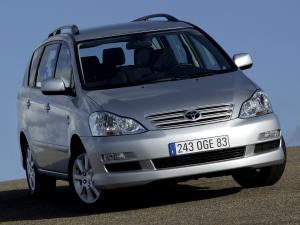 Toyota Avensis Verso